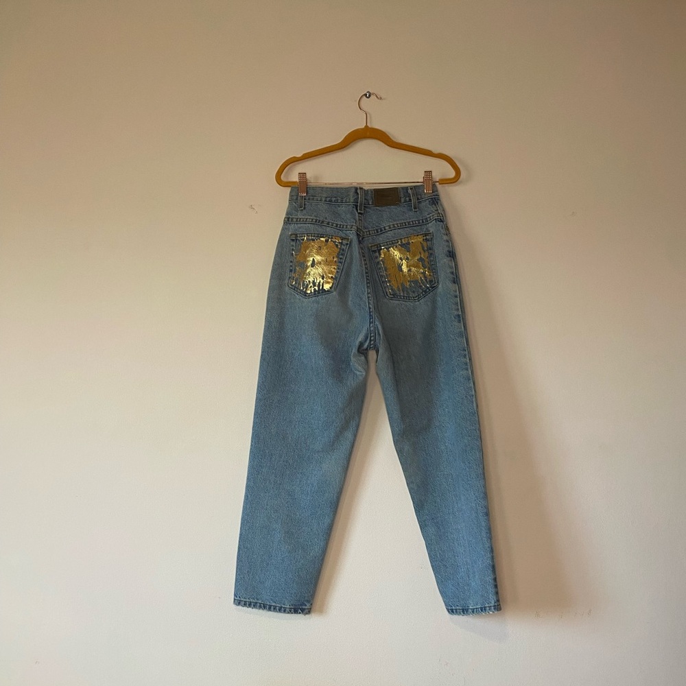 Distressed Metallic Coated Denim Jeans - Picture 3 of 8
